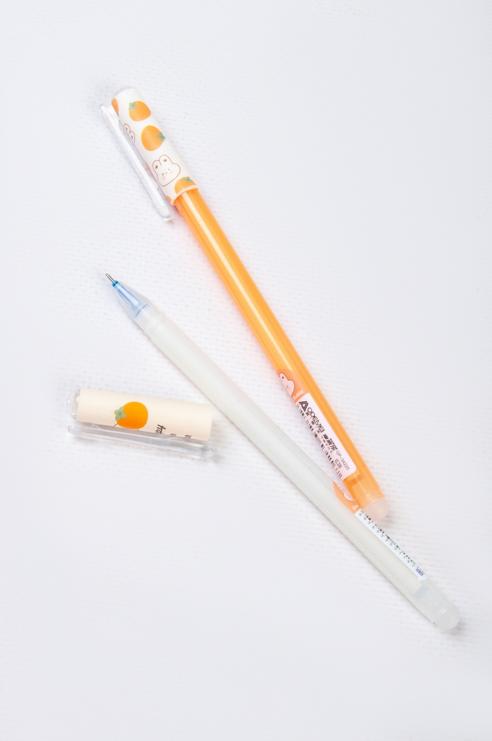 Ручка гелевая,"пиши-стирай"